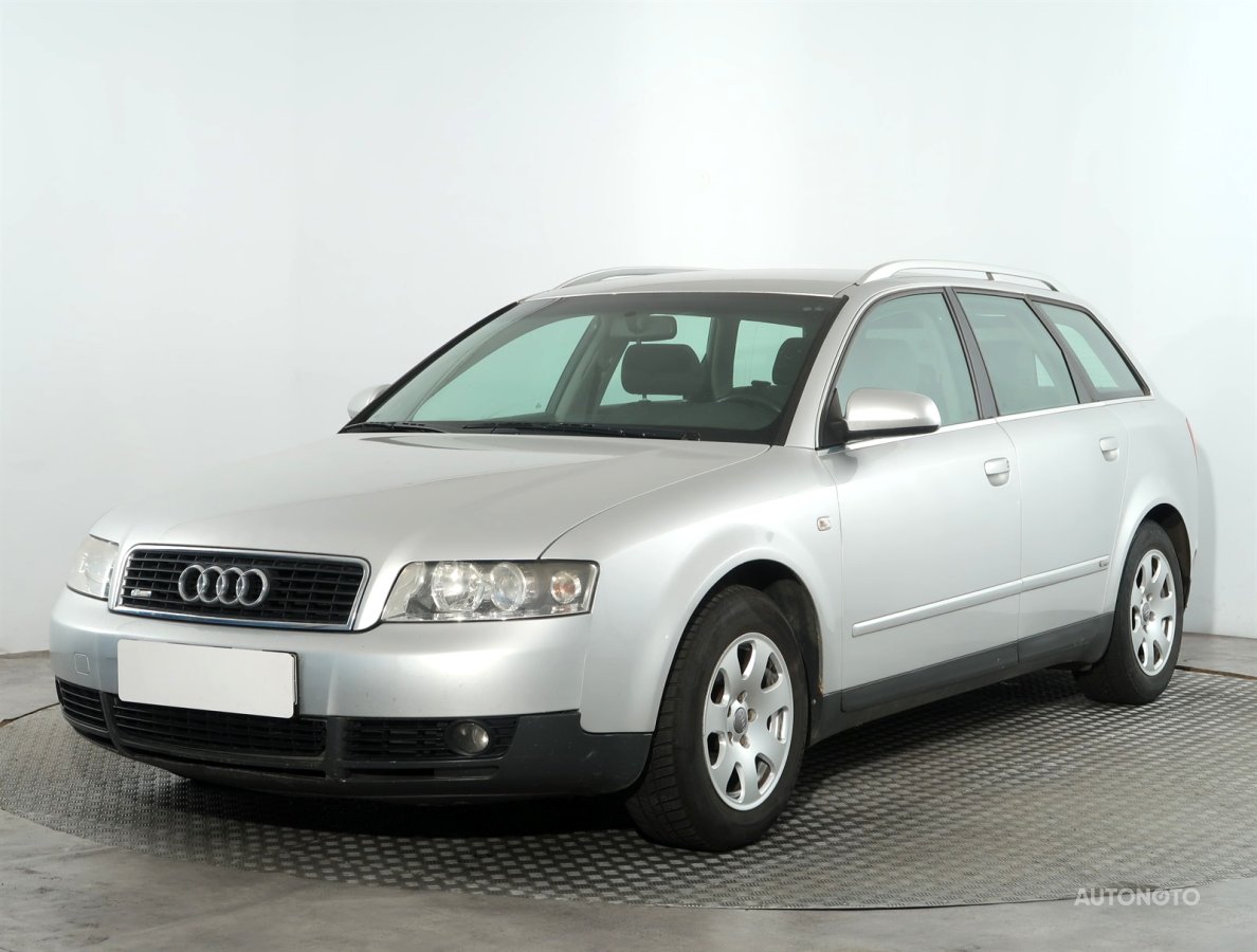 Audi A4, 2002 - pohled č. 3