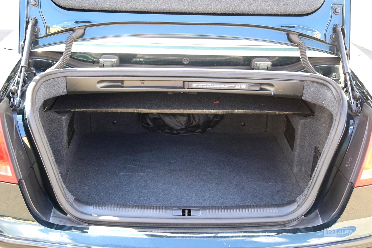 Audi A4, 2006 - pohled č. 10