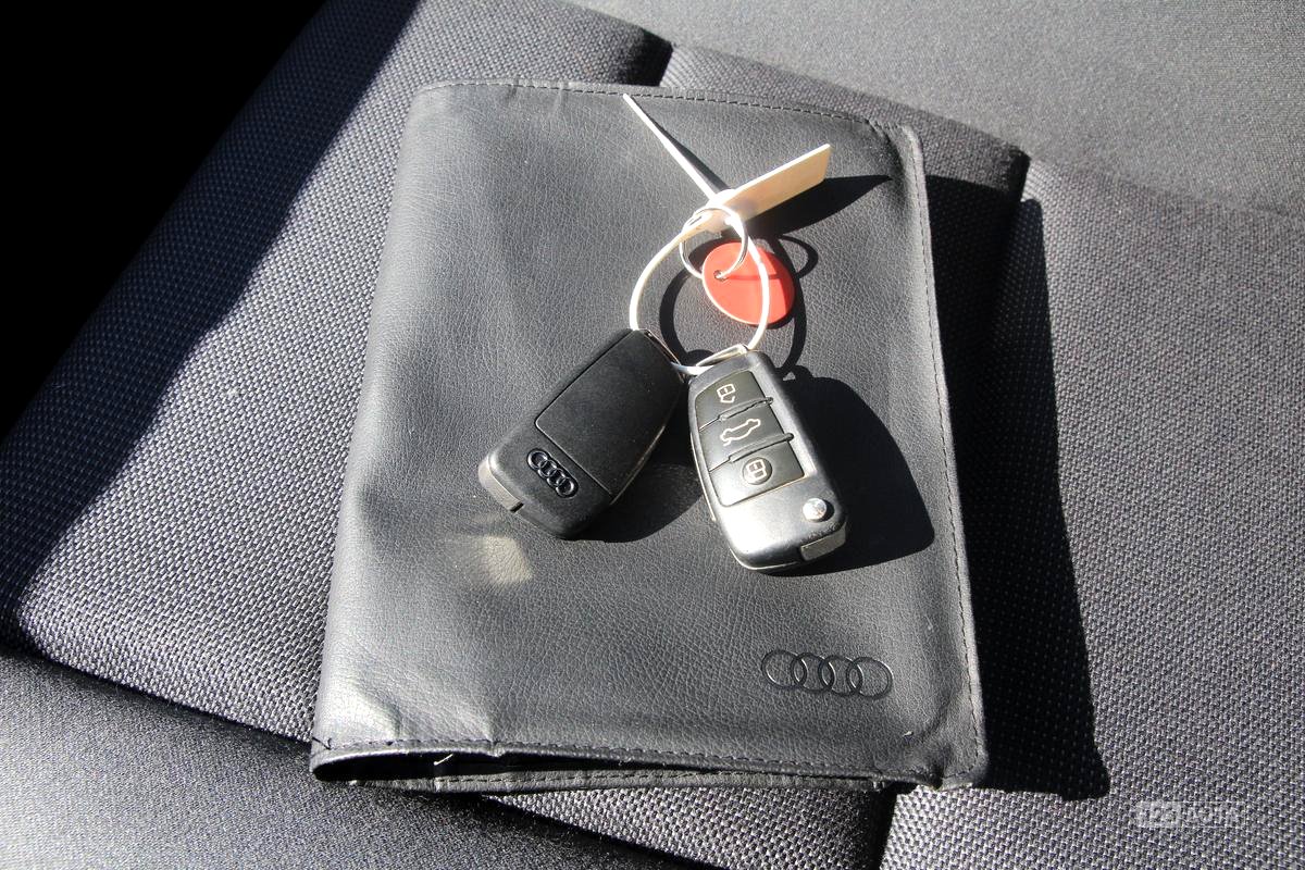 Audi A4, 2006 - pohled č. 27