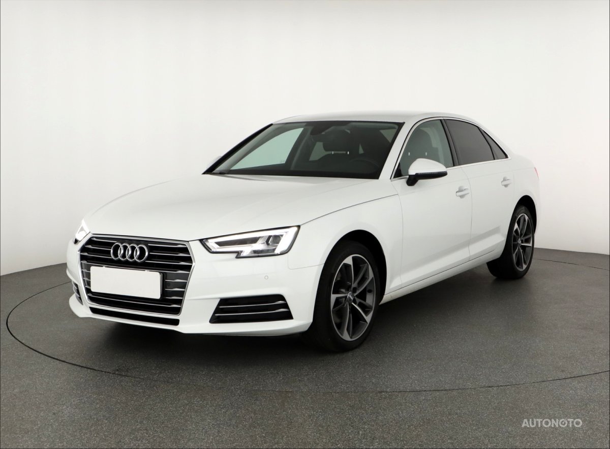 Audi A4, 2018 - pohled č. 3