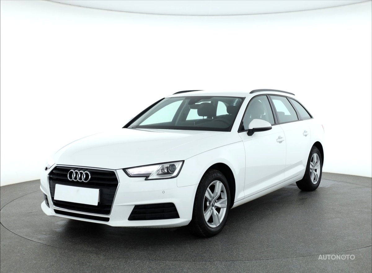 Audi A4, 2019 - pohled č. 3