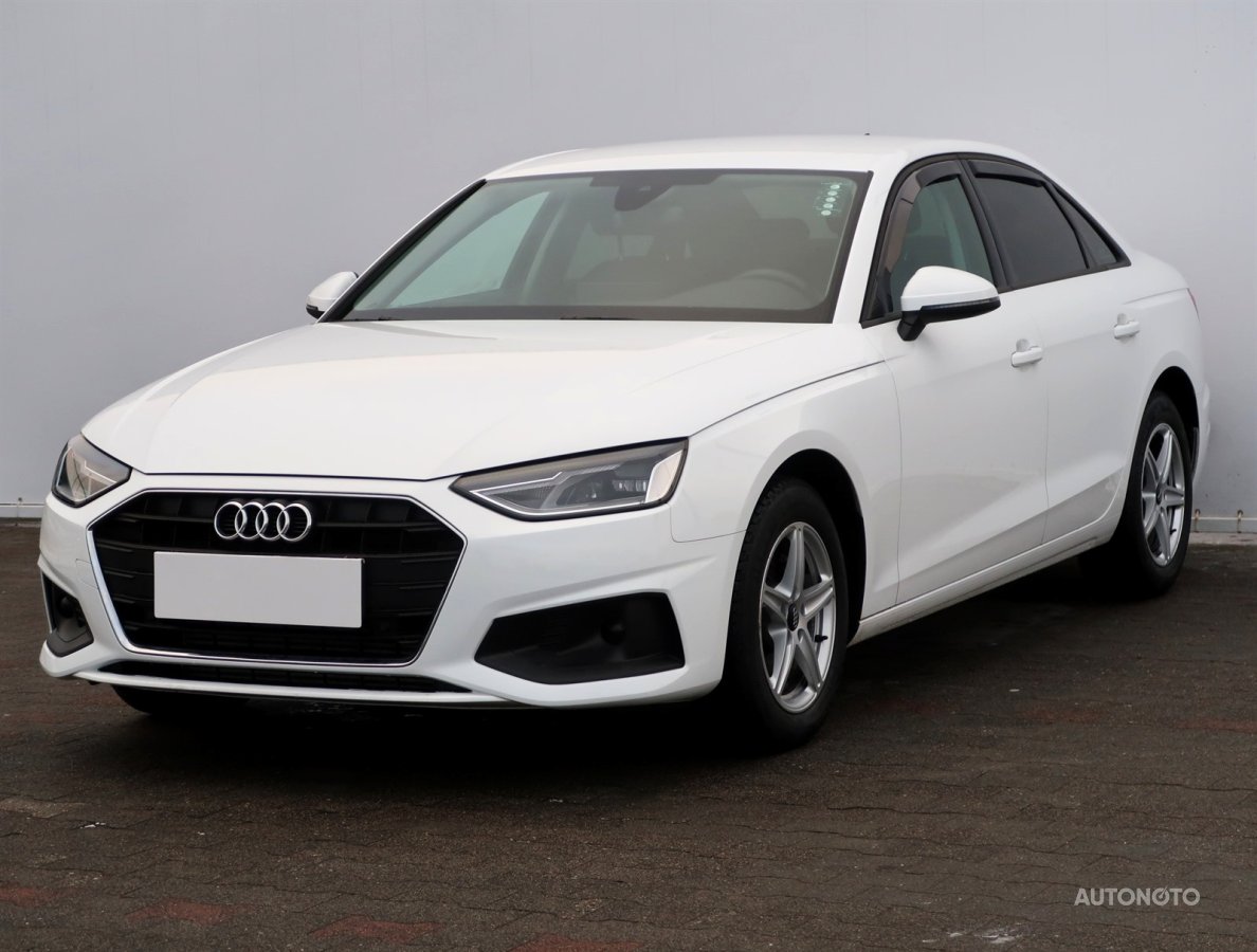 Audi A4, 2021 - pohled č. 3