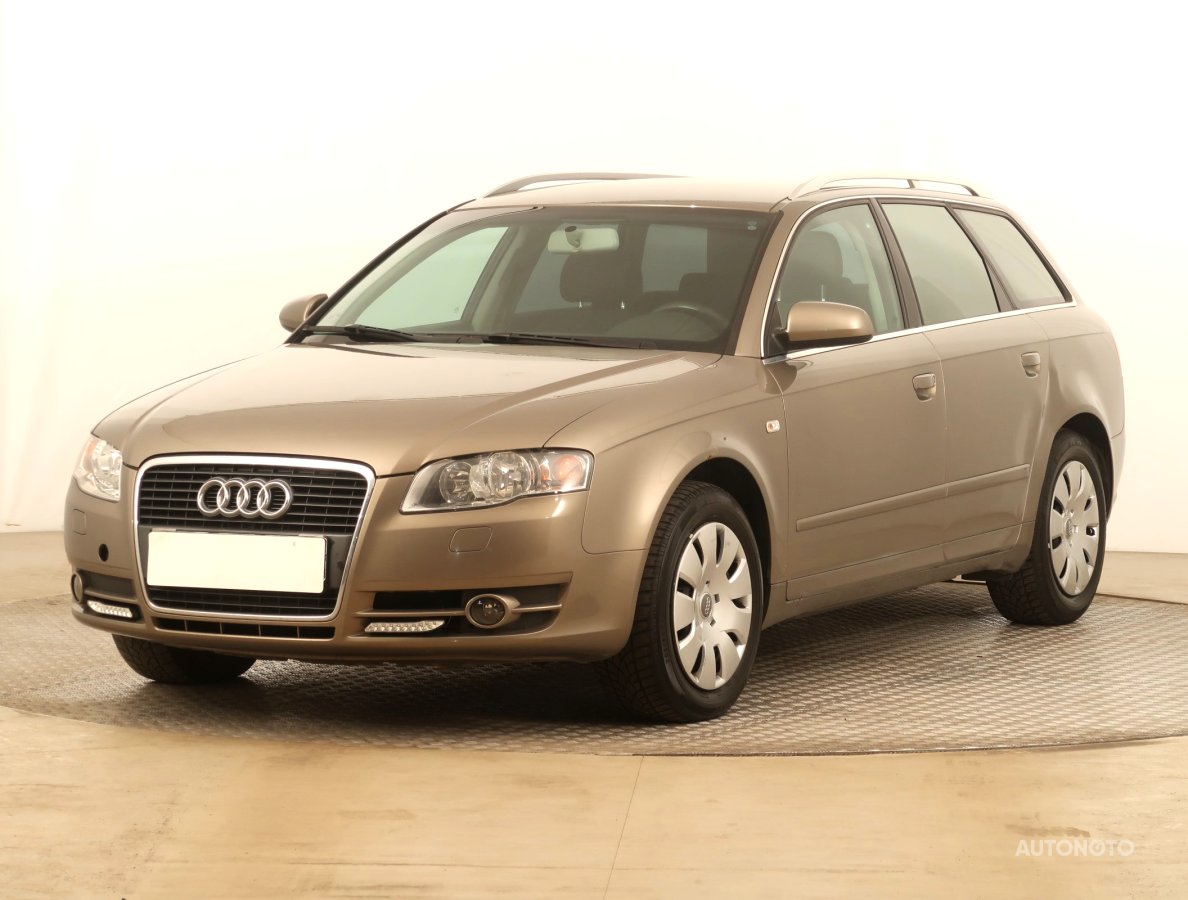 Audi A4, 2005 - pohled č. 3