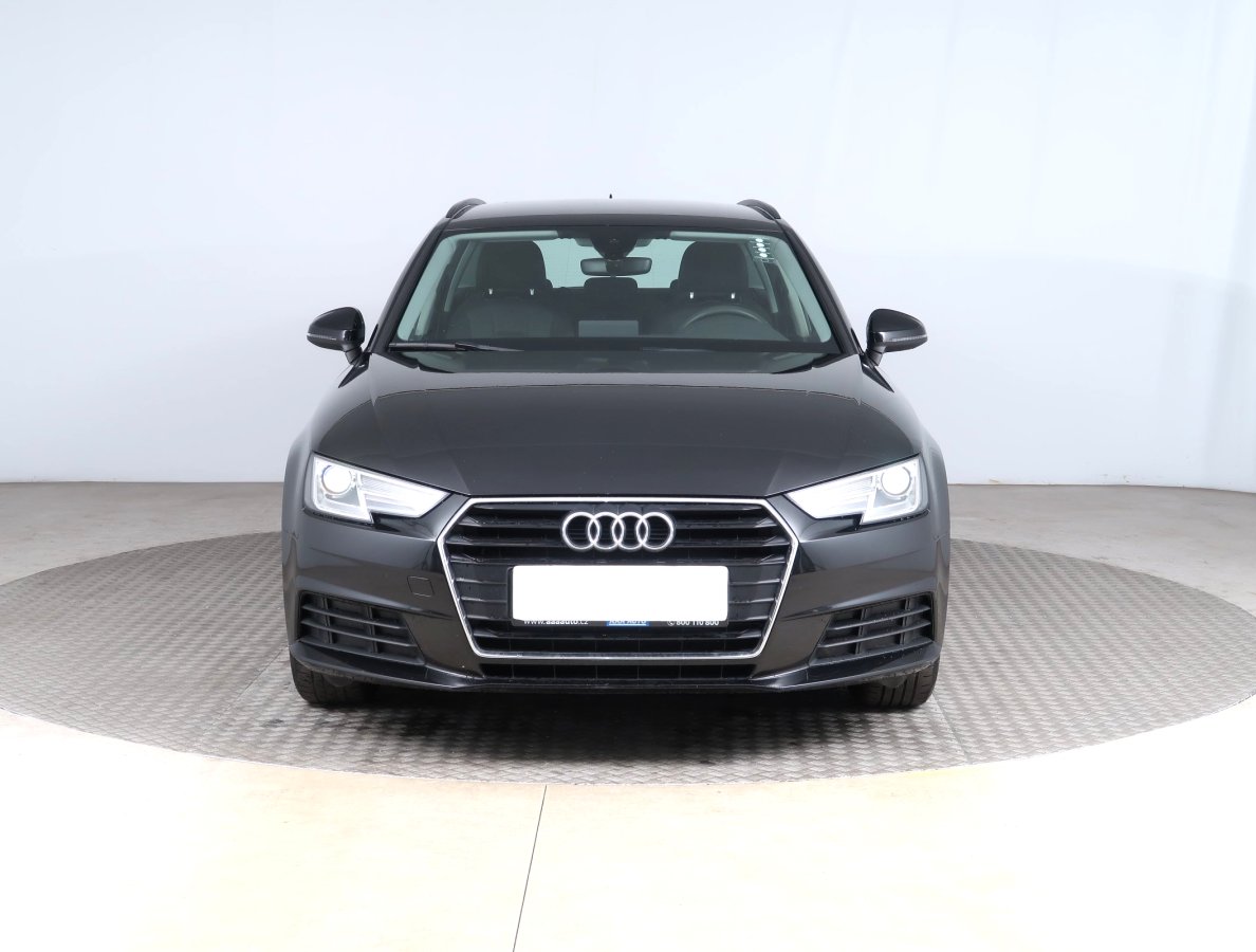 Audi A4, 2019 - pohled č. 2