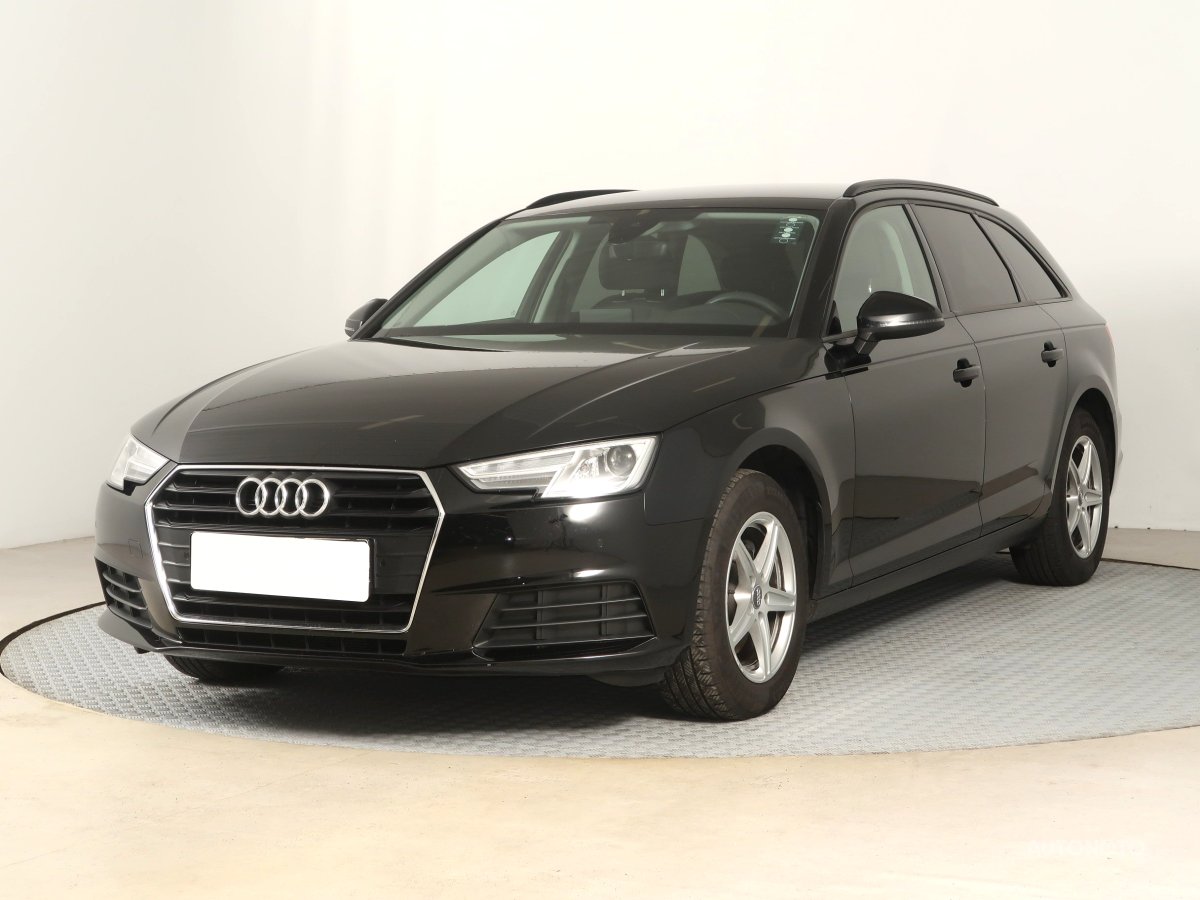 Audi A4, 2019 - pohled č. 3