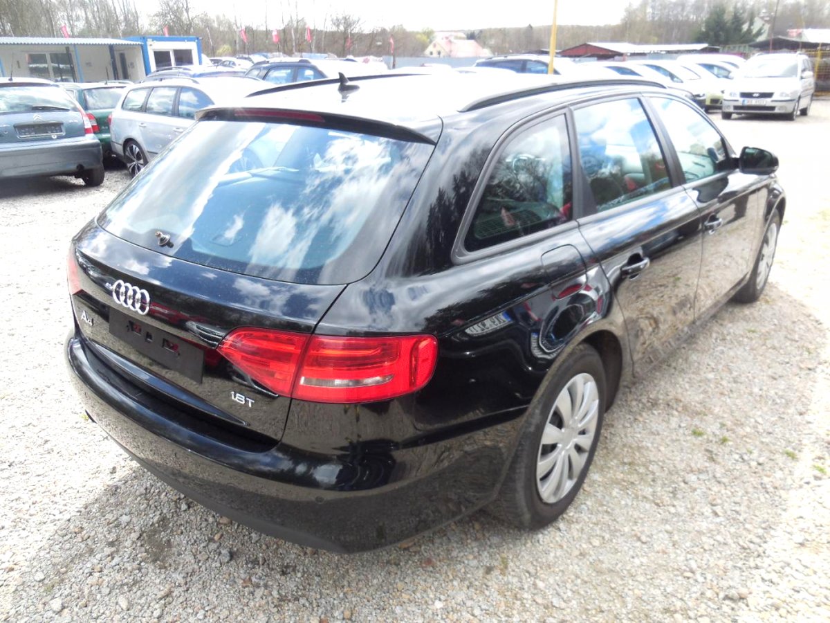 Audi A4, 2009 - pohled č. 3