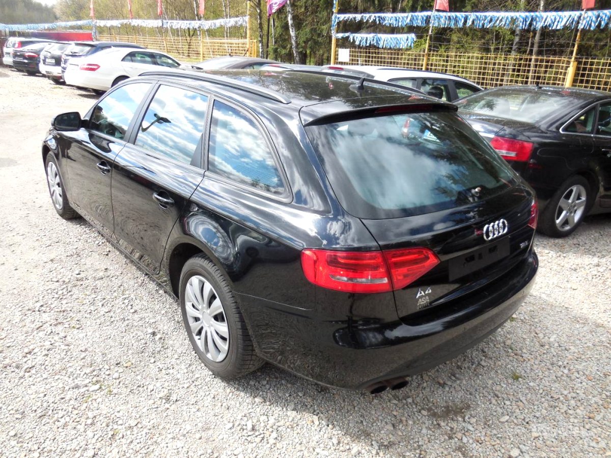 Audi A4, 2009 - pohled č. 4