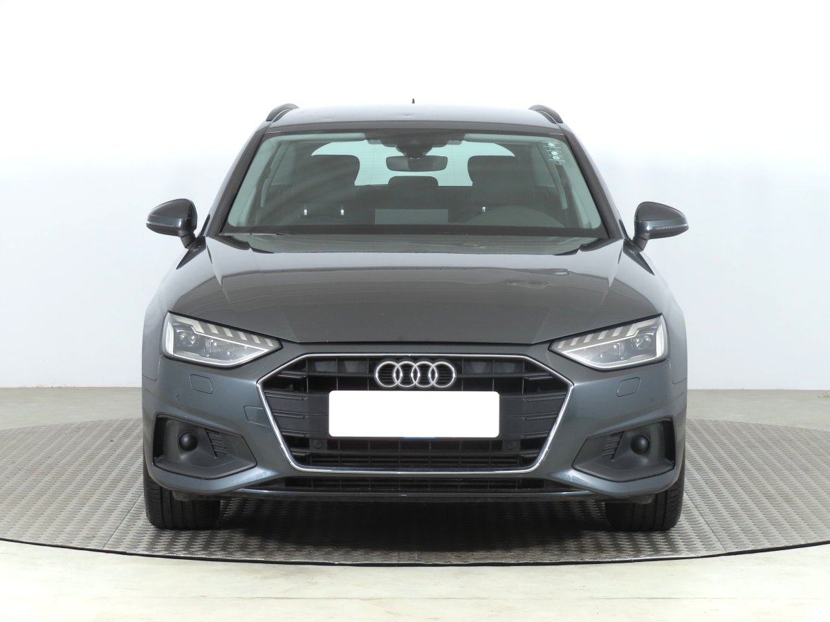 Audi A4, 2019 - pohled č. 2