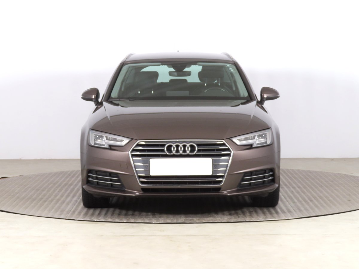 Audi A4, 2017 - pohled č. 2