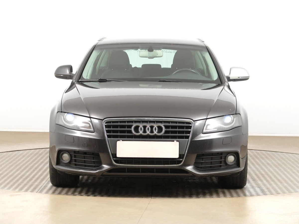 Audi A4, 2009 - pohled č. 2