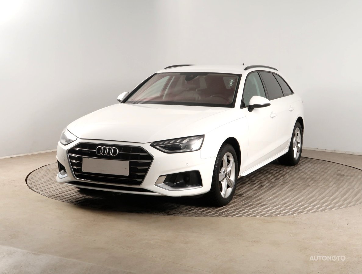 Audi A4, 2021 - pohled č. 3