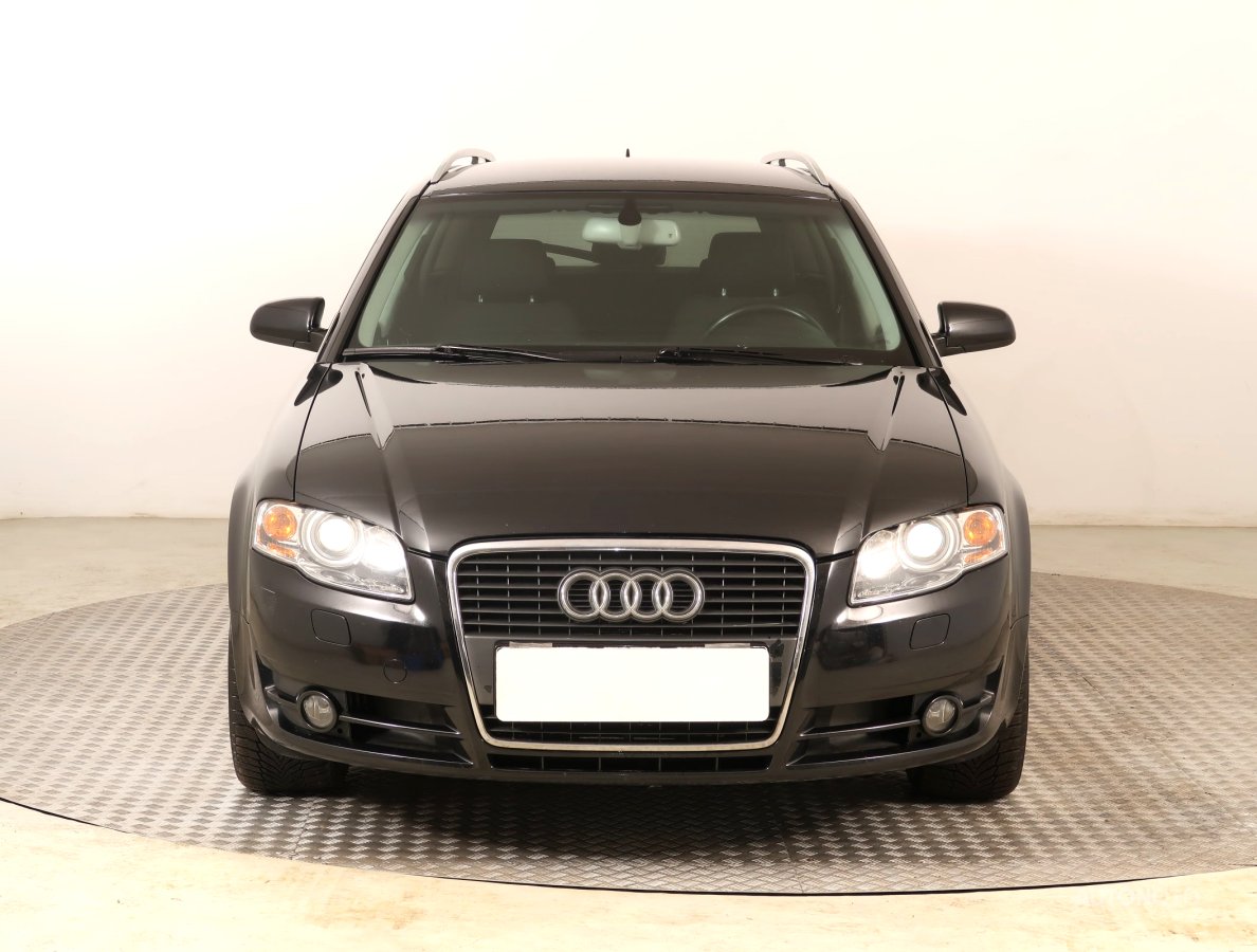 Audi A4, 2006 - pohled č. 2