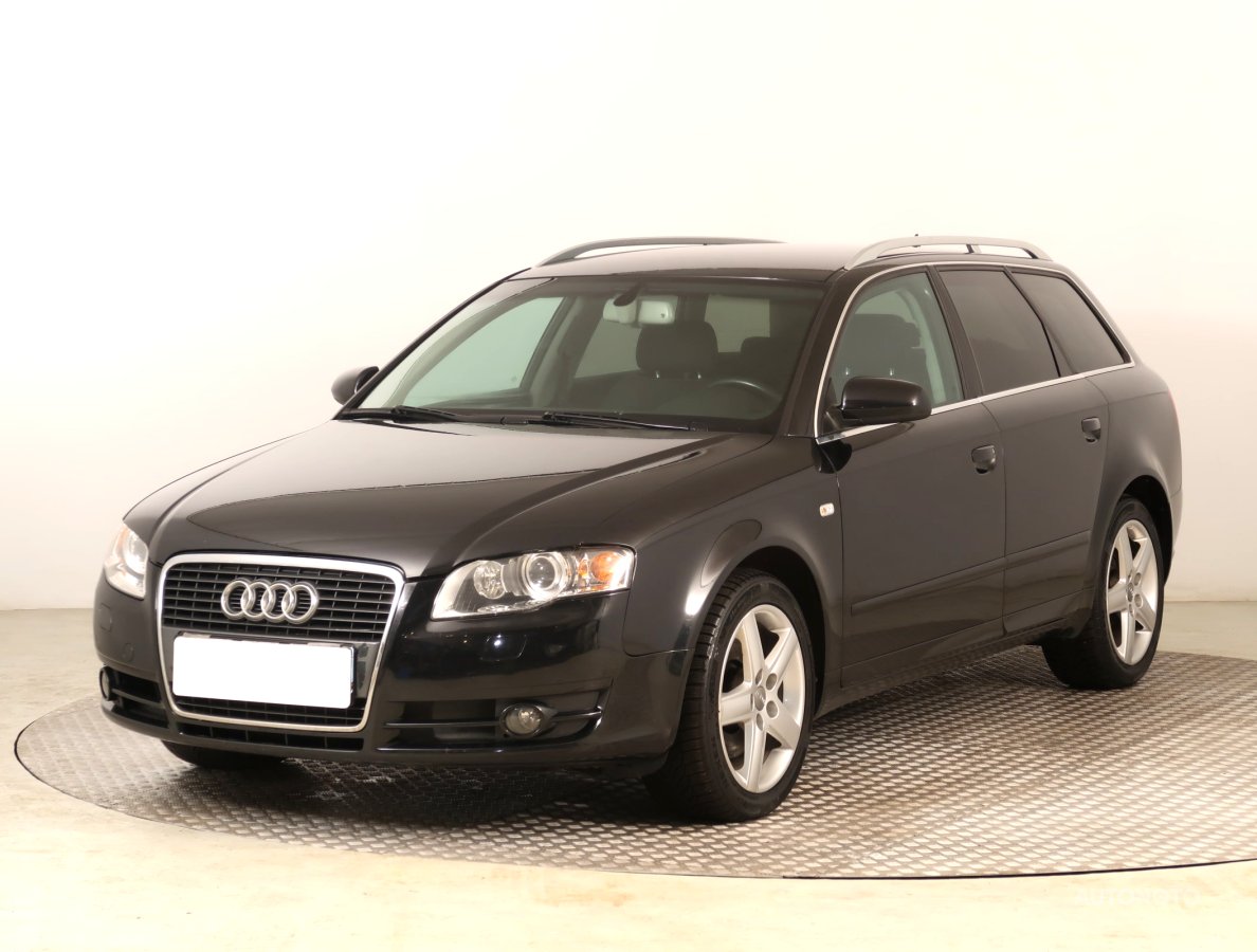 Audi A4, 2006 - pohled č. 3