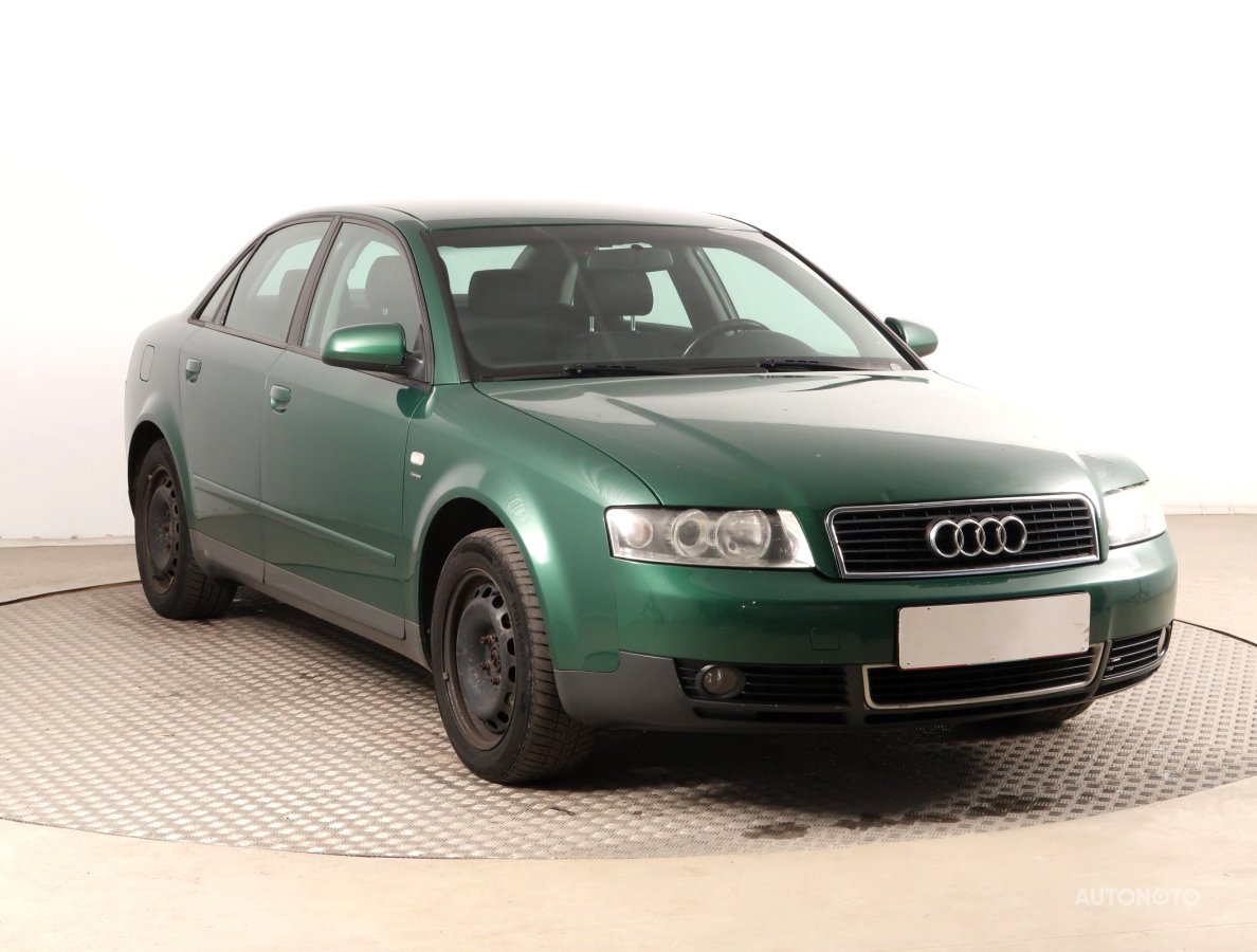 Audi A4, 2002 - pohled č. 1