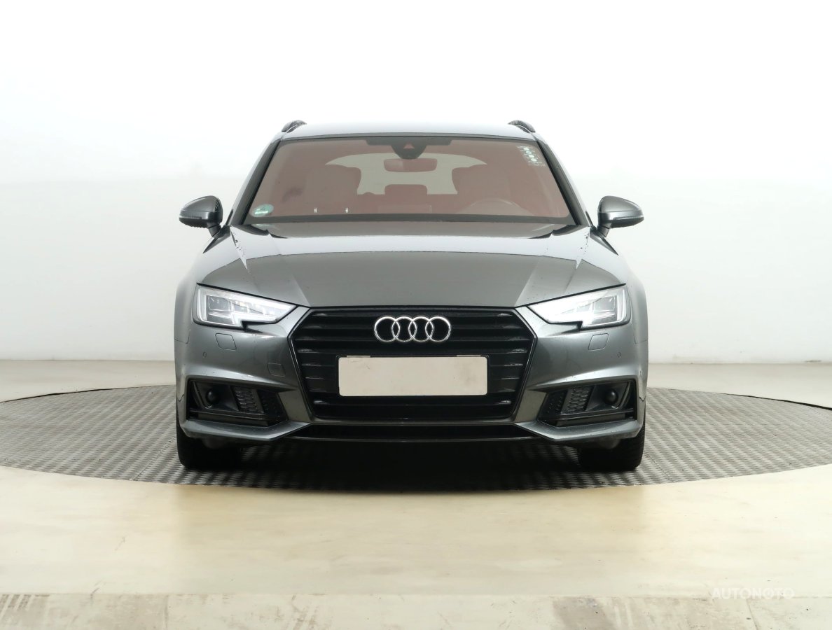 Audi A4, 2018 - pohled č. 2