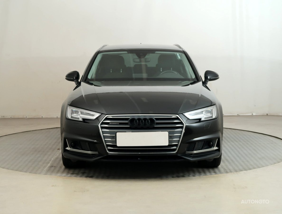 Audi A4, 2019 - pohled č. 2