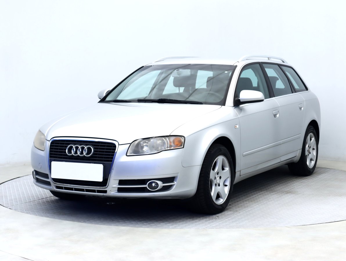 Audi A4, 2006 - pohled č. 3