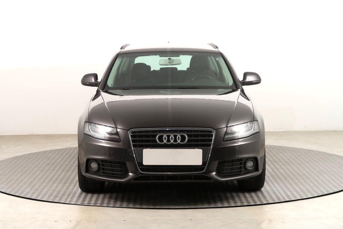 Audi A4, 2009 - pohled č. 2