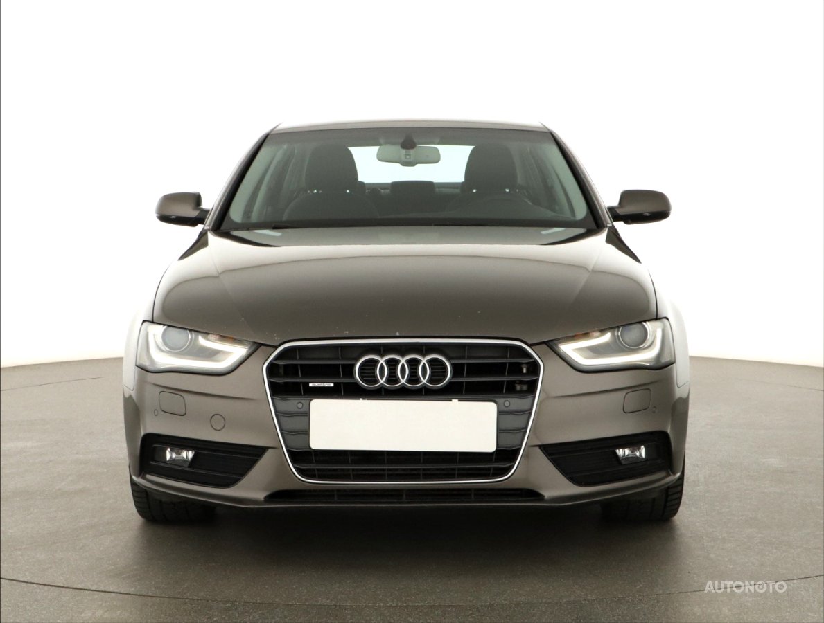 Audi A4, 2014 - pohled č. 2