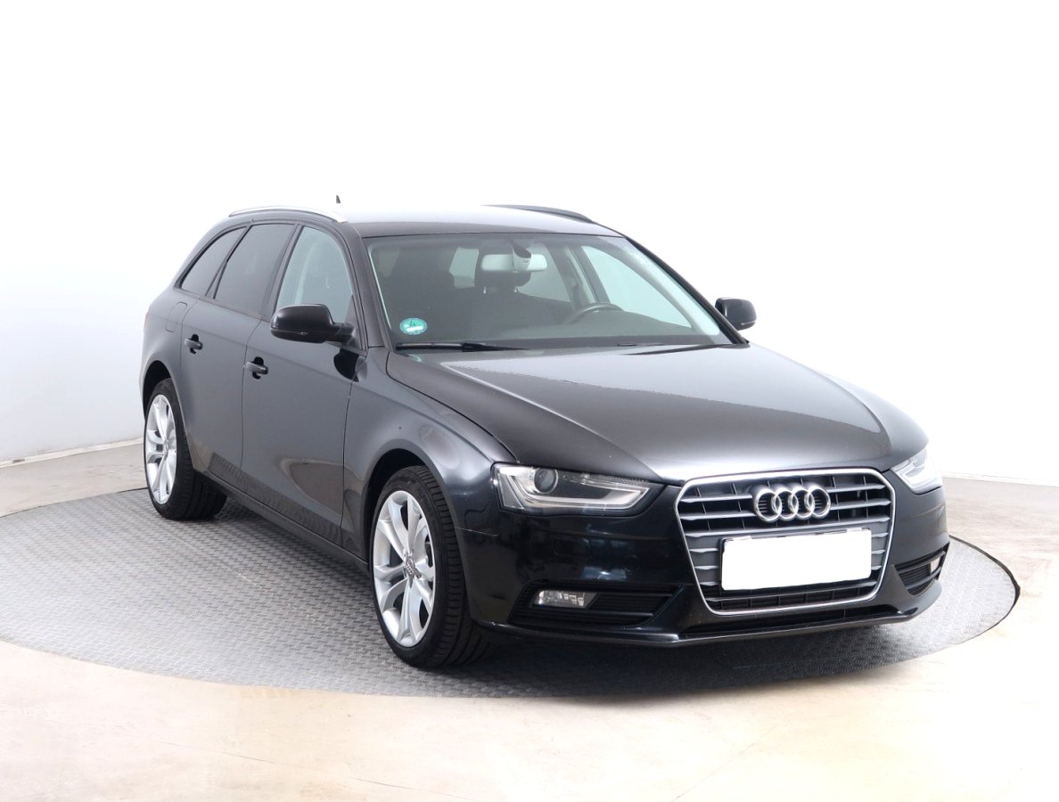 Audi A4, 2013 - celkový pohled