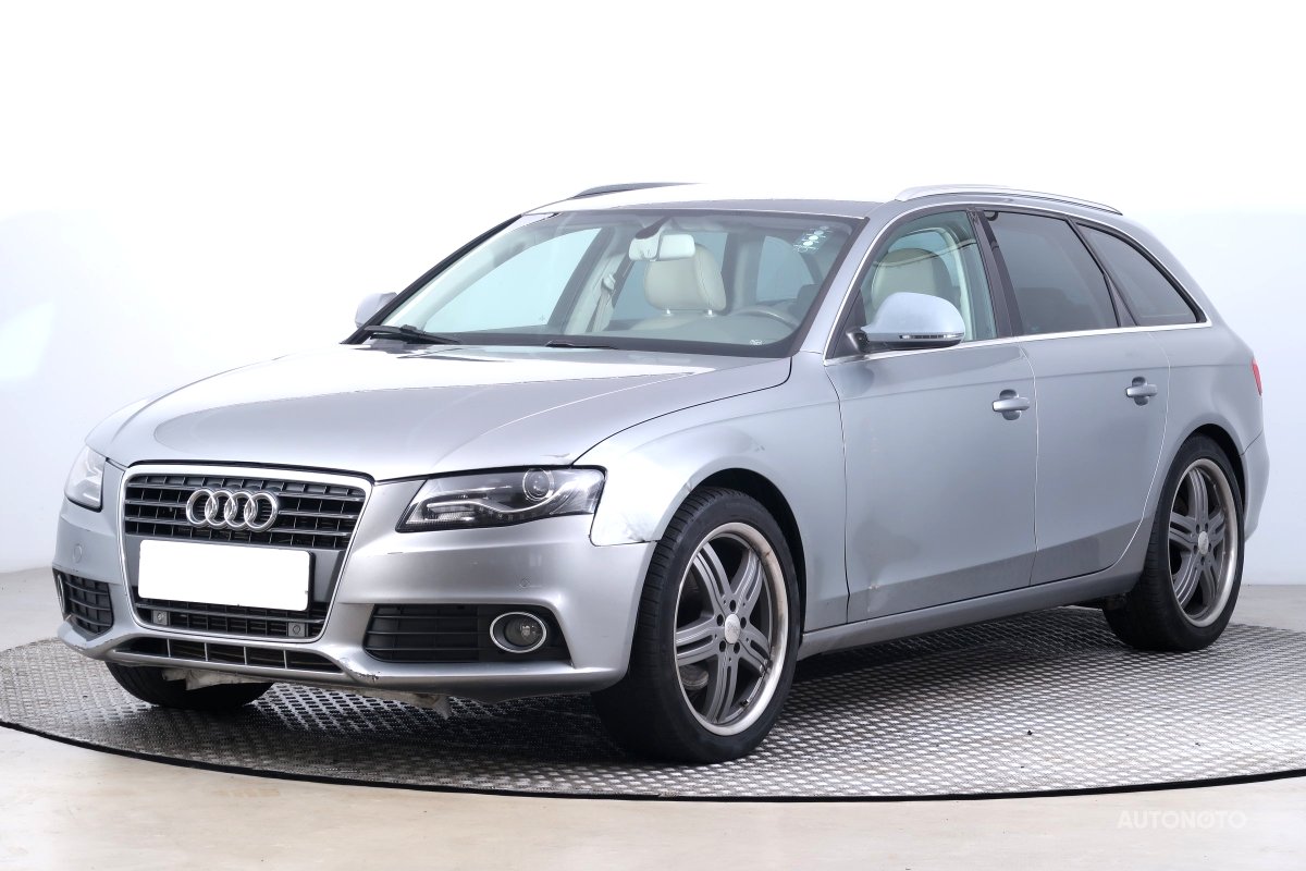 Audi A4, 2011 - pohled č. 3