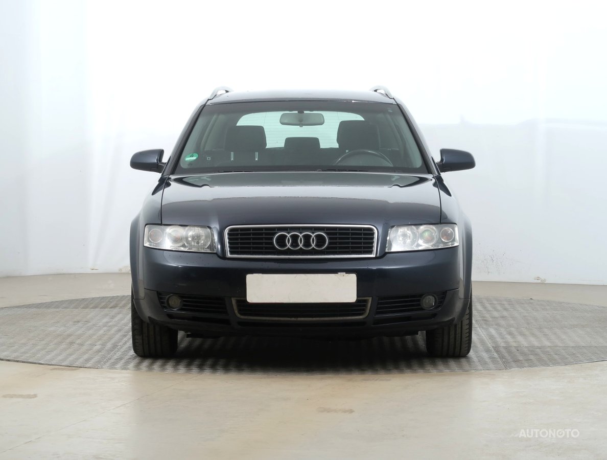 Audi A4, 2004 - pohled č. 2