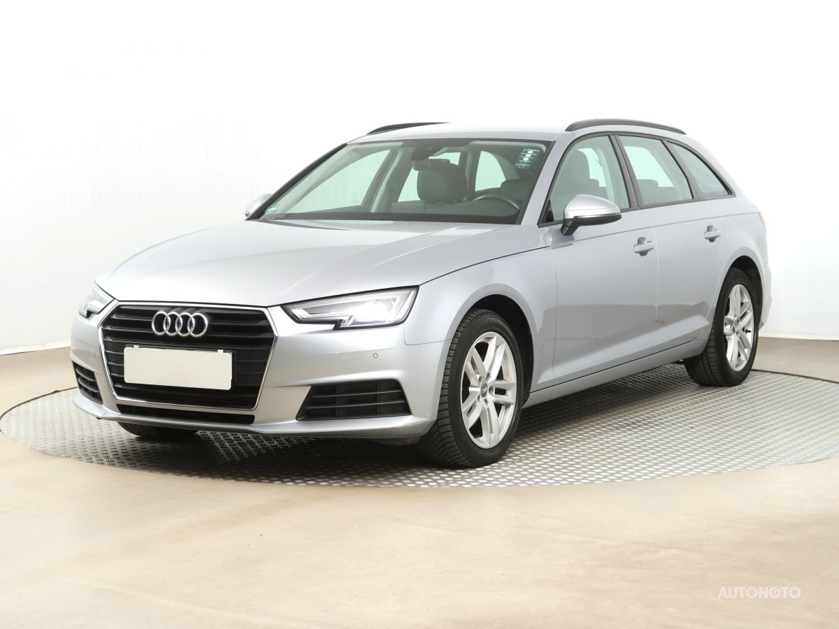 Audi A4, 2019 - pohled č. 3