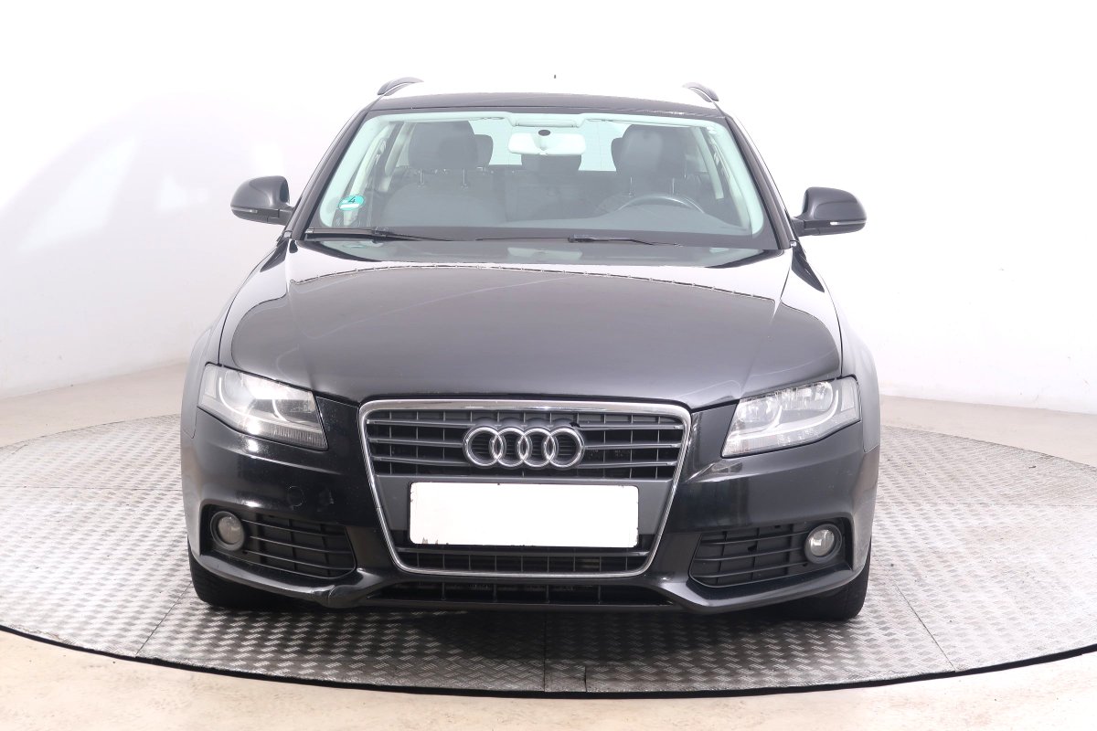 Audi A4, 2009 - pohled č. 2