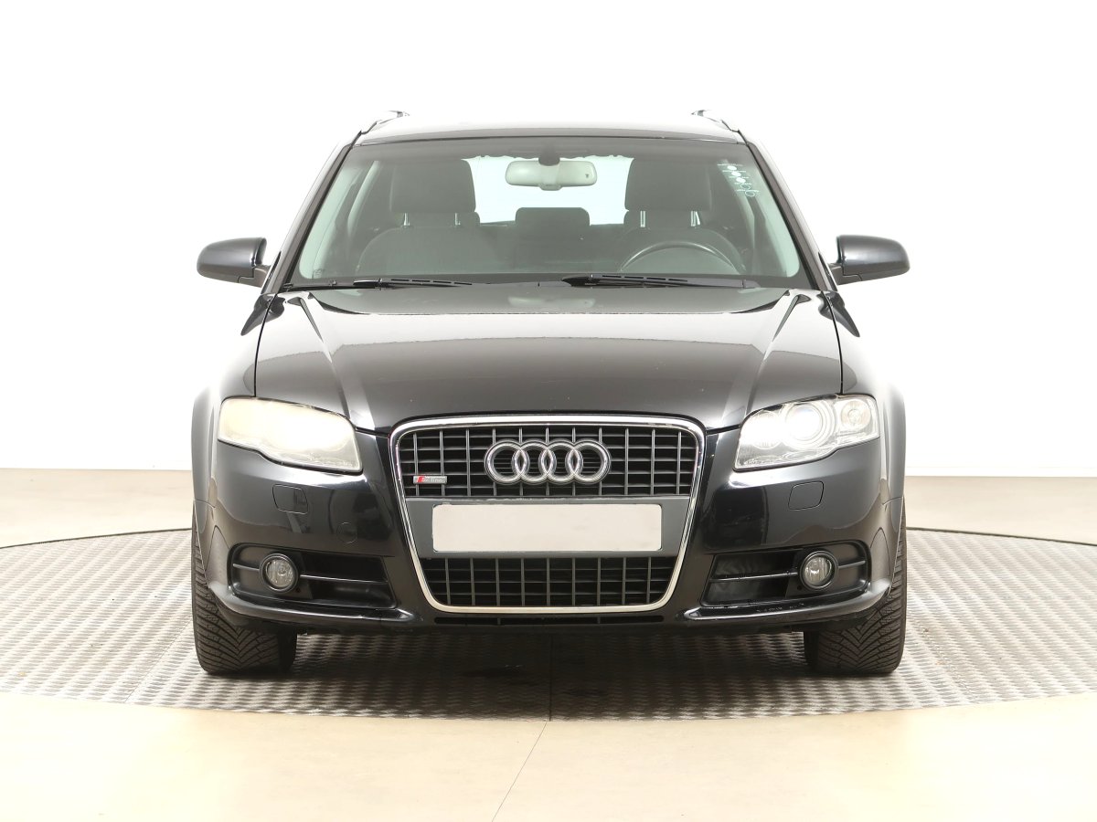 Audi A4, 2008 - pohled č. 2