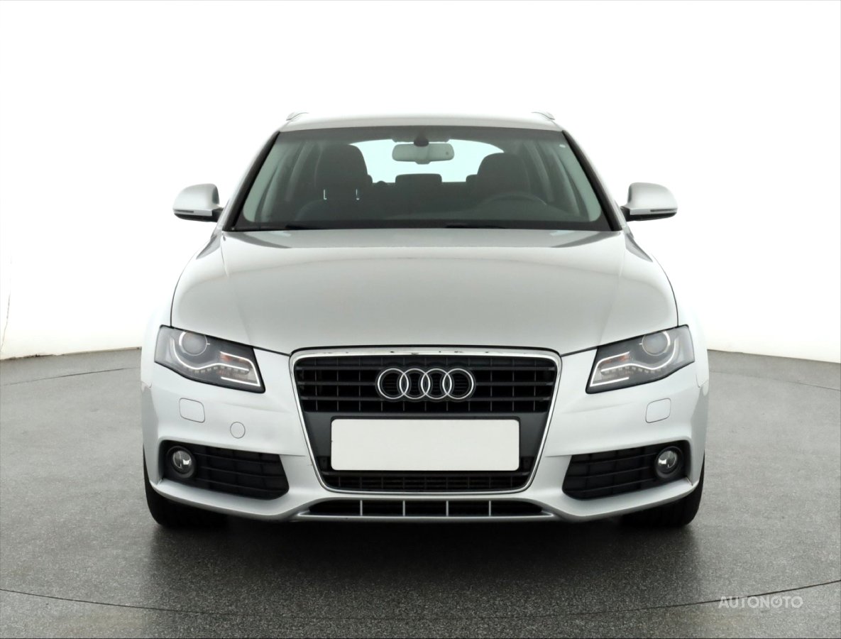 Audi A4, 2008 - pohled č. 2