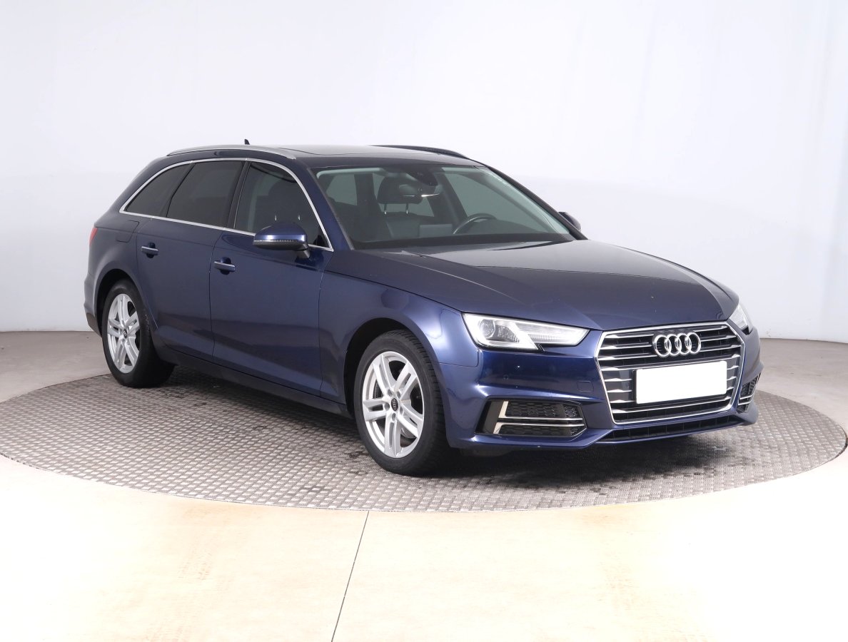 Audi A4, 2019 - celkový pohled