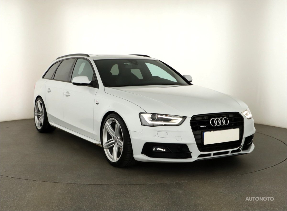 Audi A4, 2012 - celkový pohled