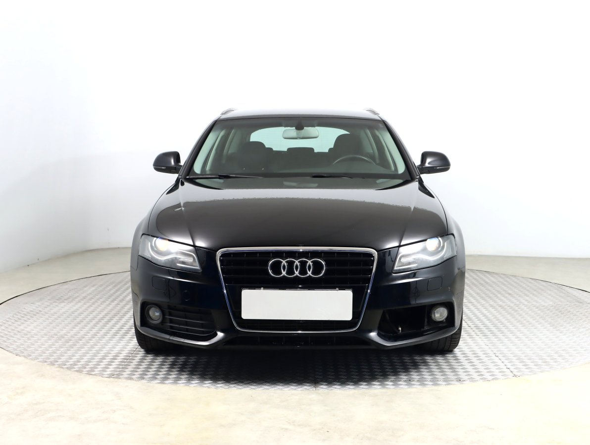 Audi A4, 2008 - pohled č. 2