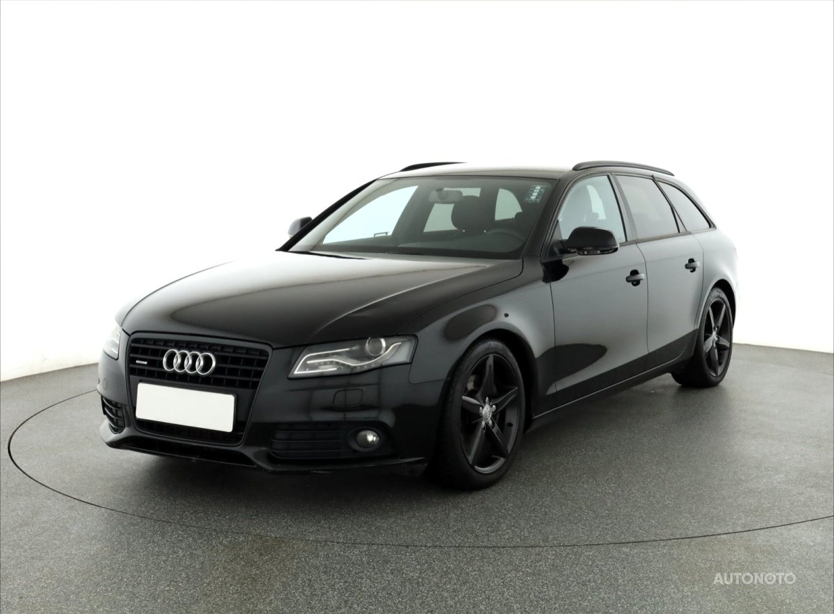 Audi A4, 2011 - pohled č. 3