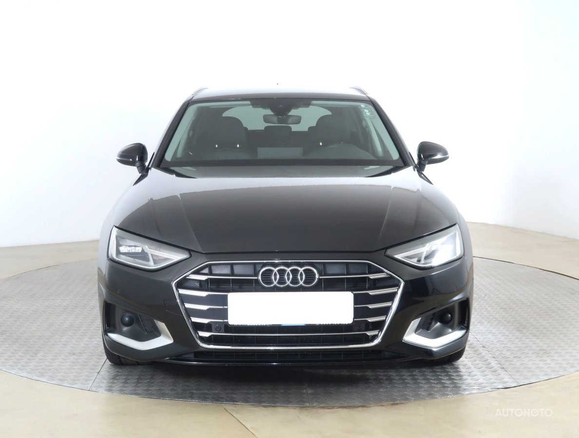 Audi A4, 2022 - pohled č. 2