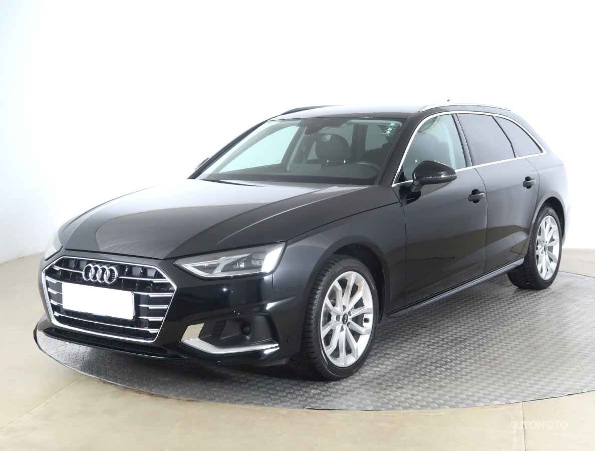 Audi A4, 2022 - pohled č. 3