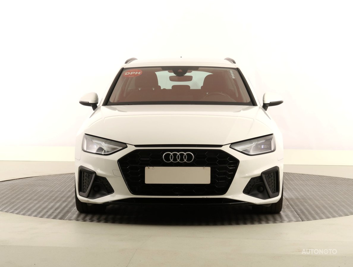 Audi A4, 2022 - pohled č. 2