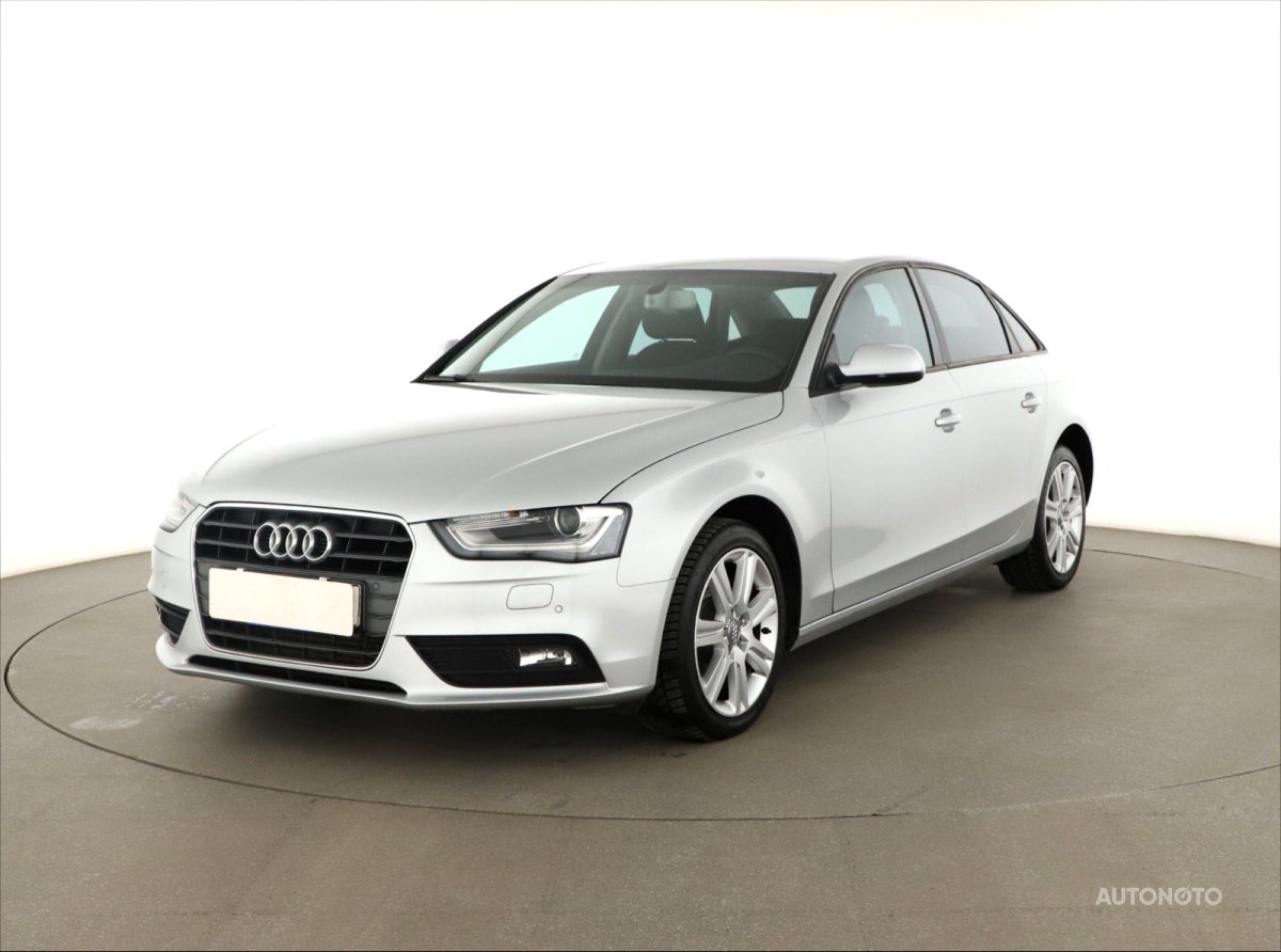 Audi A4, 2014 - pohled č. 3