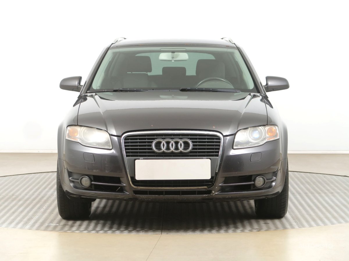 Audi A4, 2006 - pohled č. 2