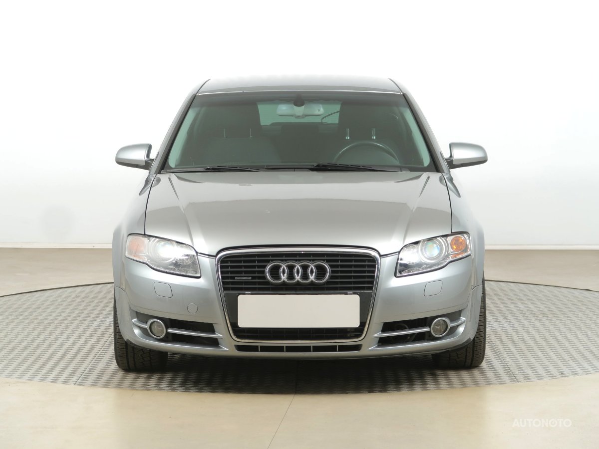 Audi A4, 2005 - pohled č. 2