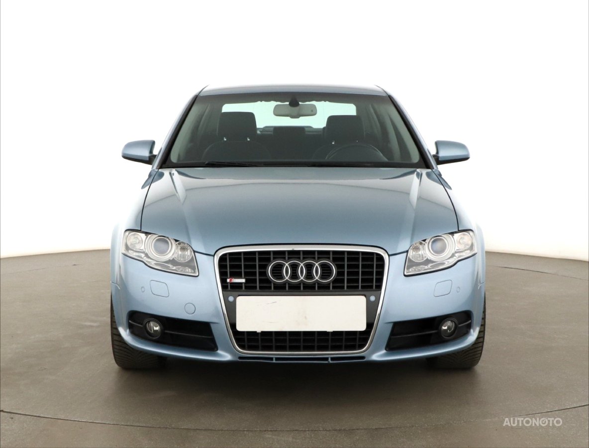 Audi A4, 2008 - pohled č. 2