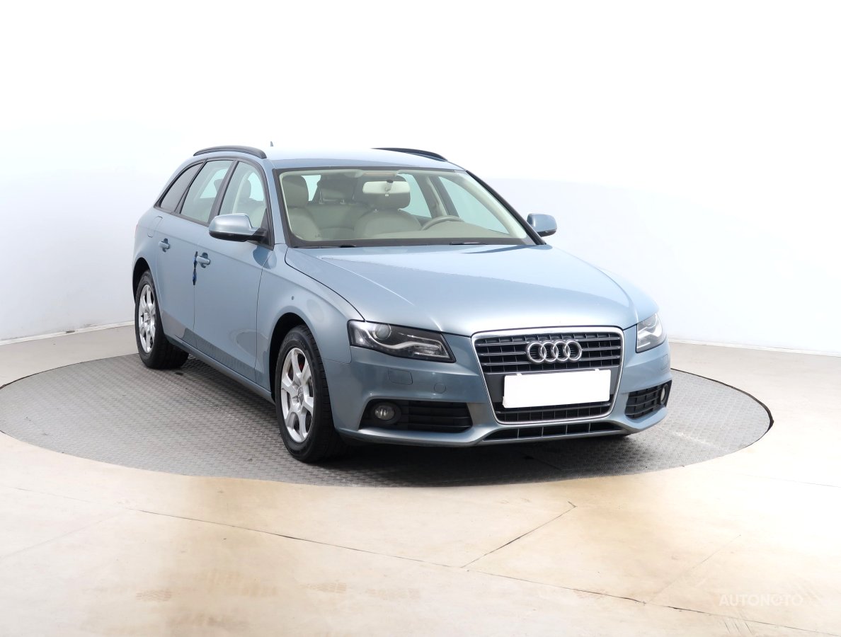 Audi A4, 2011 - celkový pohled