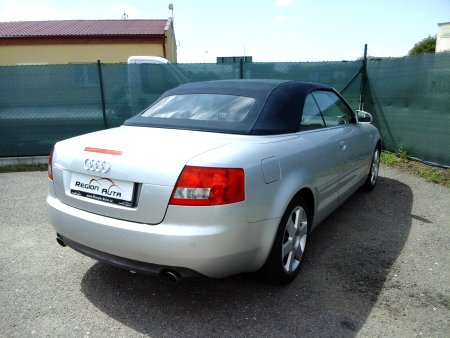 Audi A4, 2004 - pohled č. 5