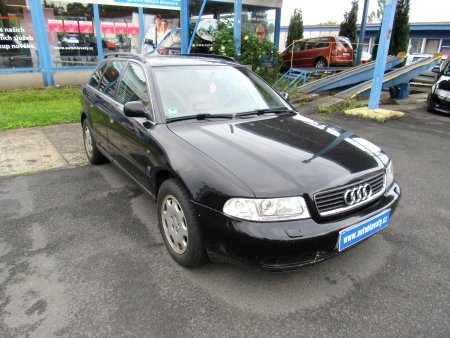 Audi A4, 1996 - pohled č. 3