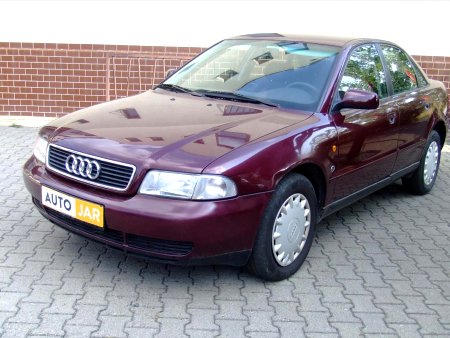Audi A4, 1996 - pohled č. 2