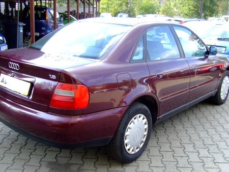 Audi A4, 1996 - pohled č. 4