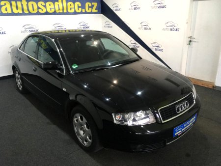Audi A4, 2003 - pohled č. 3