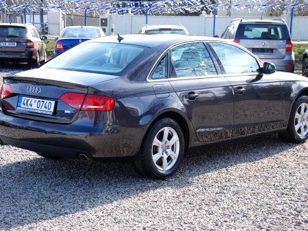 Audi A4, 2011 - pohled č. 3