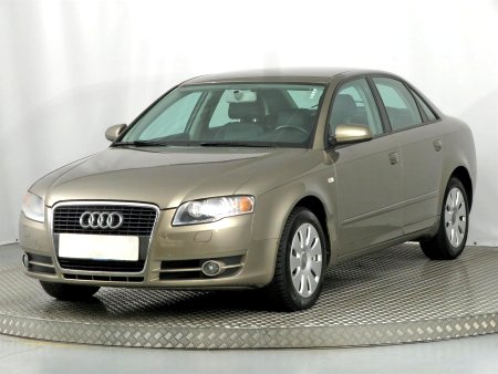 Audi A4, 2005 - pohled č. 3