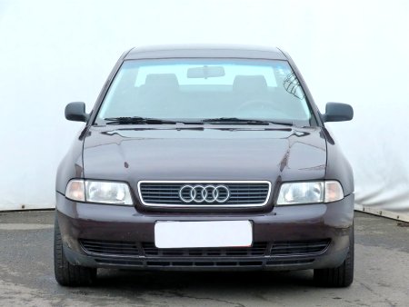Audi A4, 1996 - pohled č. 2